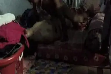 Kunjungan Intim Di Kamar Asisten Rumah Tangga